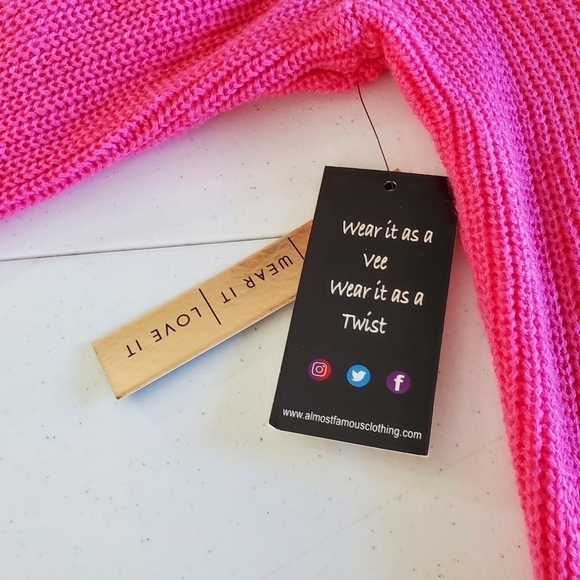 Almost Famous Pink Sweater Size 3X Knot Twist Detail Coquette Balletcore NEW - Picture 9 of 16